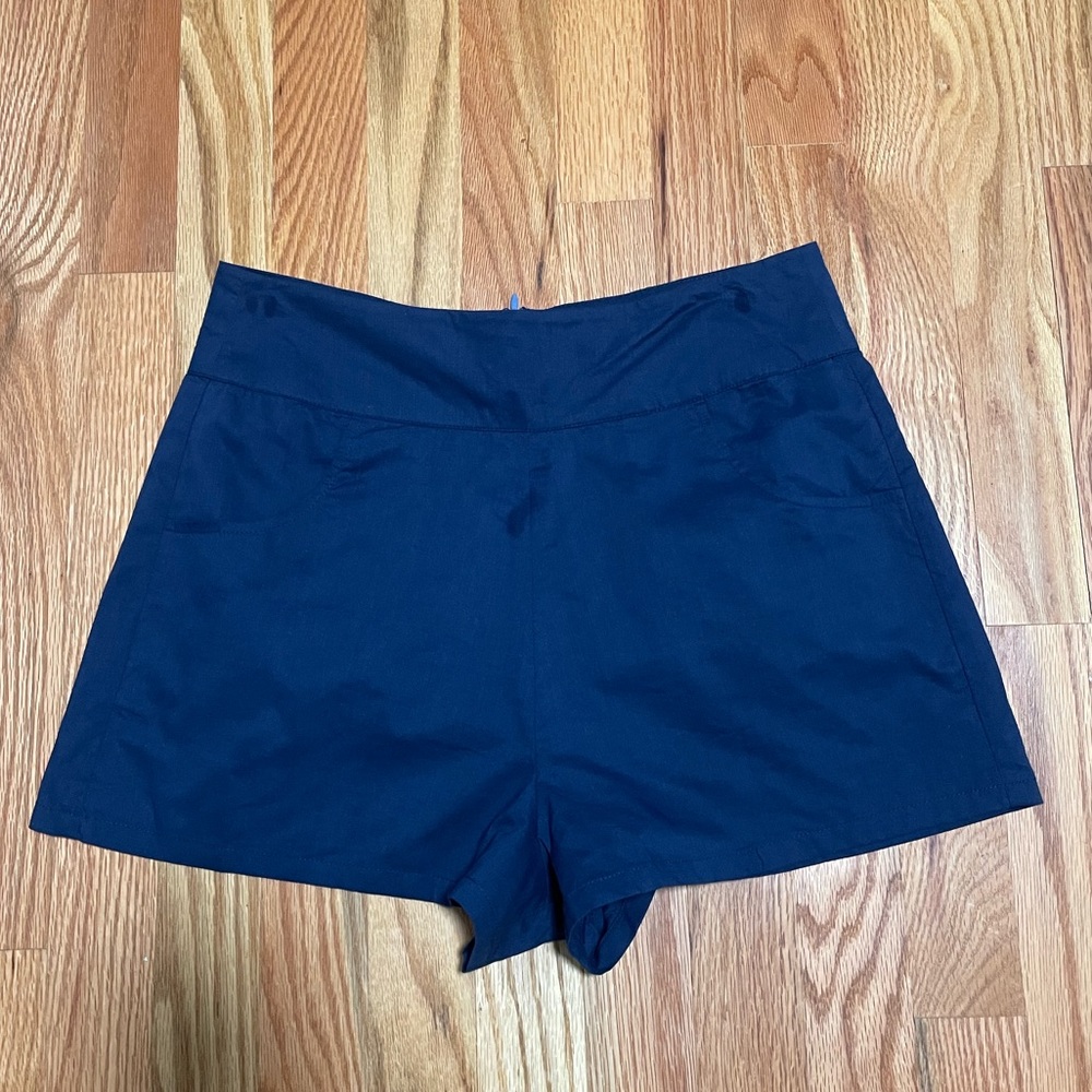 NWT Never a Wallflower 100% Cotton Navy Shorts Size XS